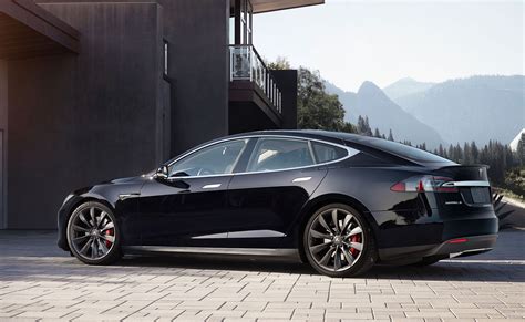 The tesla model s is available as a hatchback and a sedan. Tesla Model S updated for Australia, P85D Ludicrous pack ...
