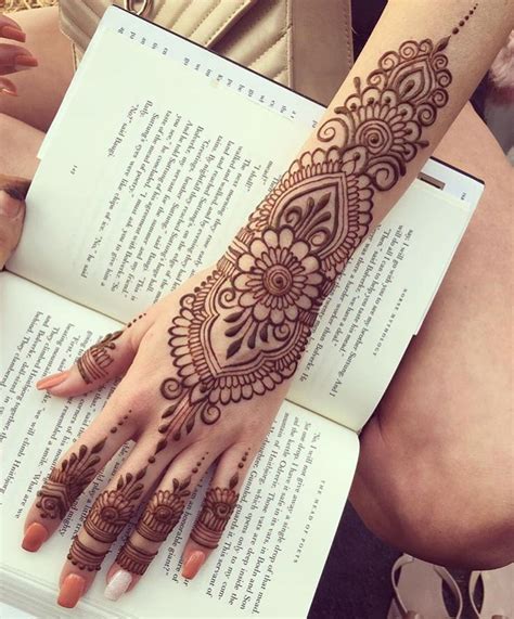 I don't think anything will happen to your tattoo.henna stays on for about two weeks, and hair henna tattoos often last for 3 weeks. Pin on Henna Mehndi