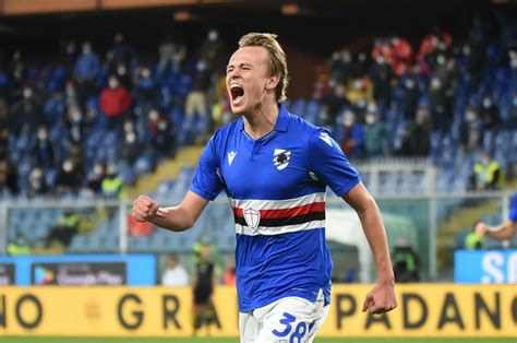 In the game fifa 20 his overall rating is 69. TELENORD - Sampdoria, Damsgaard: "Un privilegio lavorare con Ranieri"