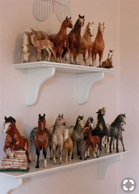 See more ideas about horse decor, equestrian decor, horse themed bedrooms. Put multiple shelves in order | Horse girls bedroom, Horse ...