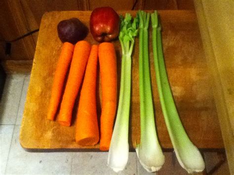 Raw beet and apple juice basically have a rich taste and flavor that is very distinct from other juices. Miracle Drink - Apple, Beetroot, Carrot Juice - The drink ...