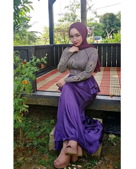 Scopri ricette, idee per la casa, consigli di stile e altre idee da provare. Koleksi Hijabers Cantik dan Montok Asal Malaysia #1 ...