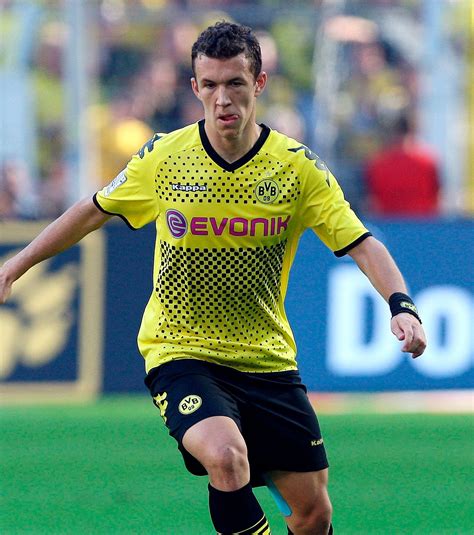 Ivan perisic wants to win the league with bayern münchen this season. Bundesliga: Le Borussia Dortmund se rapproche des leaders