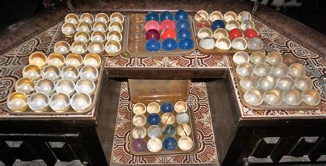 Silly balls is played on a field with four sliders arranged on the top, bottom, left, and right sides of the screen. Custom billiard balls