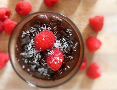 Te enseñamos cómo hacer una mousse de chocolate perfecta para cualquier ocasión. ¿No sabes qué merendar? Prepara esta receta fácil de ...