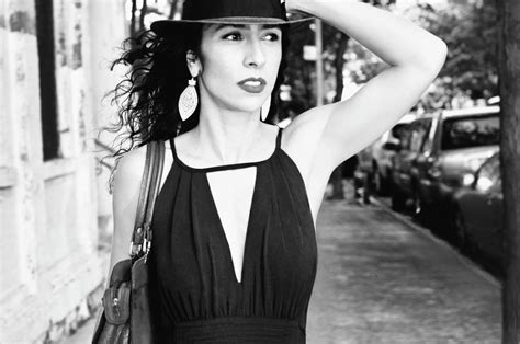 Discover more posts about marisa monte. Marisa Monte lança single "Nu Com Minha Música" | UCSfm