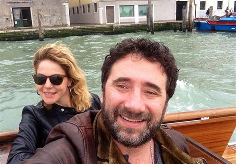 «mio nonno era di melito porto salvo, e quindi metà della mia vita, per tre mesi l'anno, l'ho. Claudia Gerini e Federico Zampaglione in crisi - Tiscali ...