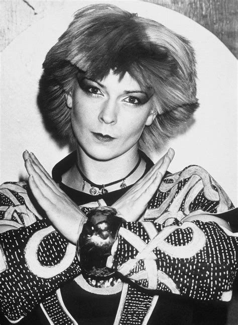 Official instagram of iconic singer/actress. Toyah Willcox 1981 | Woman face, Classic, Strong women