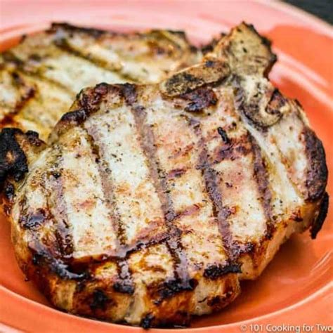 Pork loin is a favorite cut of meat for our family. Recipe Center Cut Pork Loin Chops - How To Cook Pork Chops ...