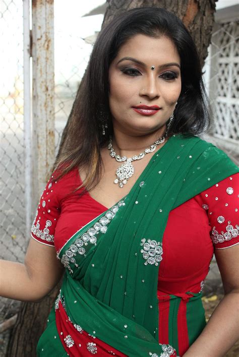 But he left sweetie bhabhi dry. Actress Mumtaz Hot Saree Photos at ithuthanda Chennai ...