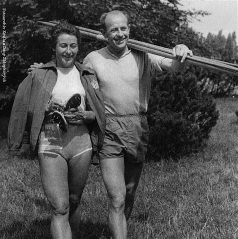 Pushing the limits of the body is what made him a phenomenal runner and one of the most famous athletes. Emil Zátopek (život a sportovní úspěchy československého ...