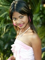 To vote, please use the stars on the bottom. Hot Asian Pix - Hot Asian Nude Girls Show her Sexual Young ...
