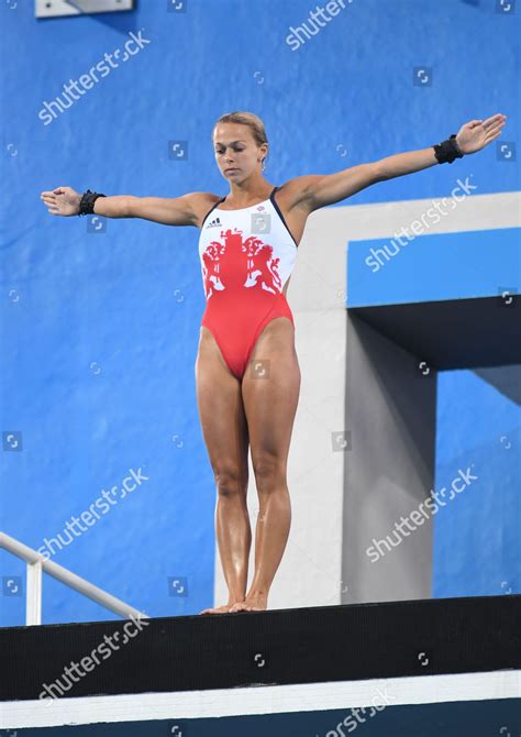 While the favourite chen aisen was putting in a peerless display of elegance at the top of the leaderboard, his. Rio2016 Tonia Couch Diving Womens 10m Platform Editorial ...