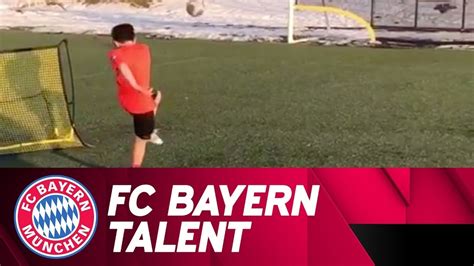 Бавария / fc bayern münchen. FC Bayern US Talent has got Serious Skills! - YouTube