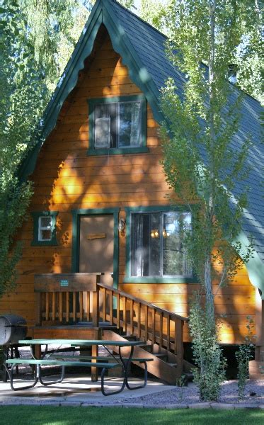 We make it easy to find the cabin you really want! Flagstaff Cabin Rentals | Pet Friendly | Cabins on ...