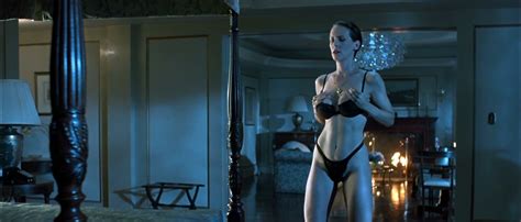 True lies was number one at the box office for just one week. Jamie Lee Curtis hot sexy and funny - True Lies (1994) hd1080p