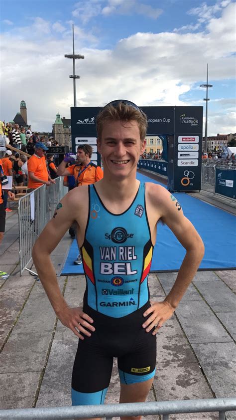Het beste van wesley sonck & pedro elias. Marten keert terug met zege in Europabeker, Kiara 7de - 3athlon.be