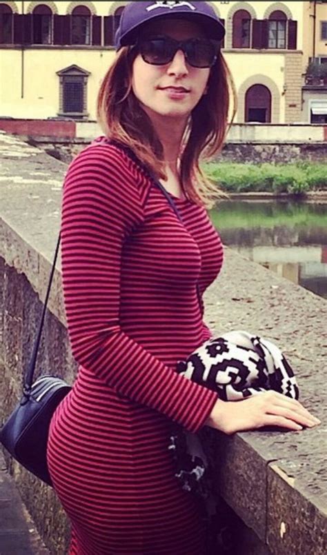 Chelsea peretti poised to exit in season 6. 70+ Hot Pictures Of Chelsea Peretti Which Will Make You ...