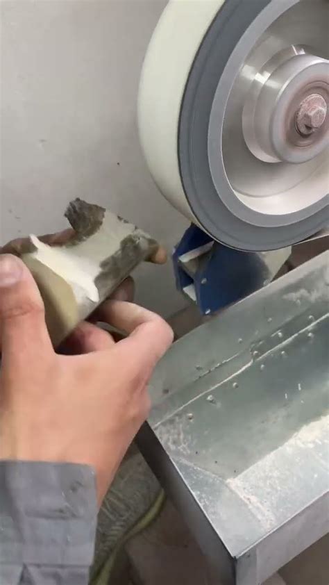 Обработка рога лося для дальнейшей сборки ножей #кизлярскиеножи #knife ...