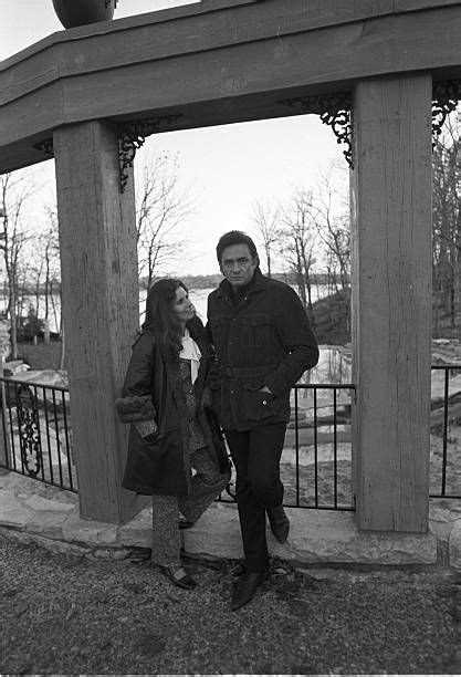 In the image, jill appears to be significantly larger than carter, while joe looks like he's. June Carter Cash and Johnny Cash 1970's | June carter cash ...