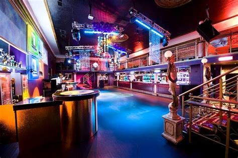 Venus club is the popular place to spend a night in tallinn city, especially among erasmus students. Tallinnan Venus Club yökerho - VeniceExpert