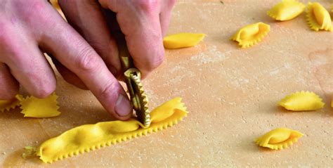 Ingredienti per la pasta fresca: Corso Pasta fresca - La Scuola de la Cucina Italiana