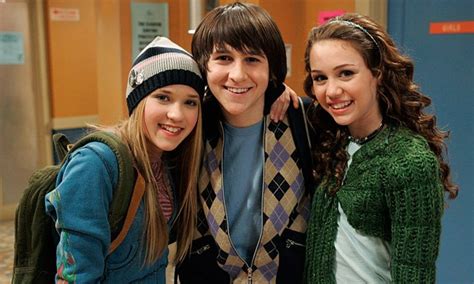 (we're so sorry) uncle earl. Emily Osment Just Shaded The Heck Outta Mitchel Musso And ...