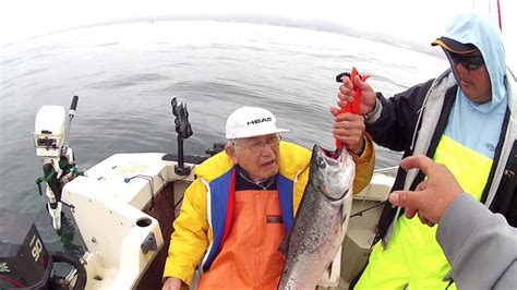 Travelex offers the latest rates, as well as historic rates, and information on the currencies. 95 year old Walter's 15 pound salmon - YouTube