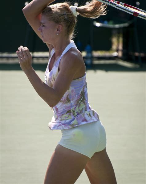 She was engaged in 2016 to tennis player giacomo miccini but it is called off. Pin en Tennis Girls
