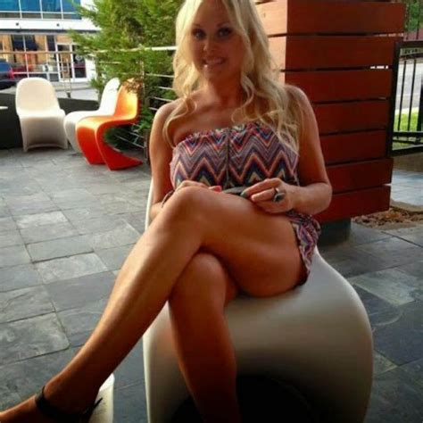 But if you want to find interesting and free mature dating sites, we recommend using sites with beautiful design and comfortable settings. Pin on Exclusive Dating