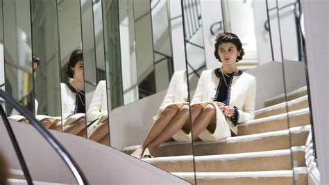 Coco avant chanel focuses, quite literally, on the roots of coco before the whole chanel business. Coco Avant Chanel, il film stasera in tv su Iris - MYmovies.it