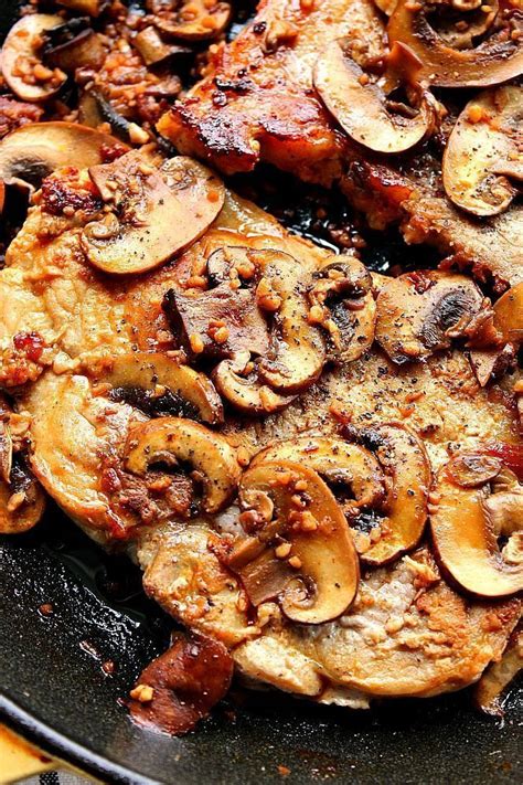 Place pork chops back in the pan with the sauteed mushrooms and garlic. Garlic Butter Mushroom Pork Chops Recipe