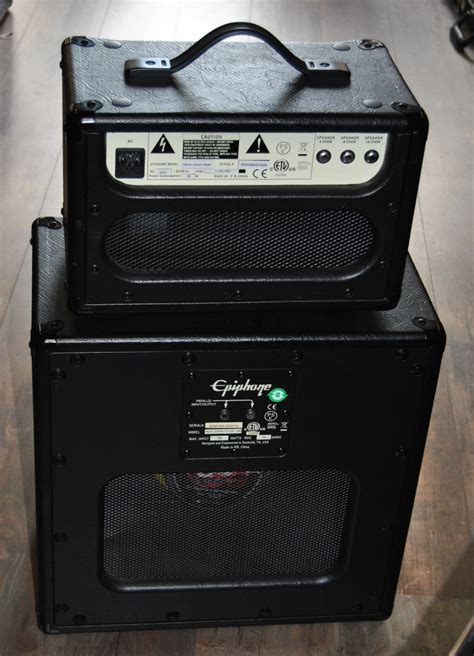 Maybe you would like to learn more about one of these? Valve Junior Extension Cabinet Epiphone - Audiofanzine