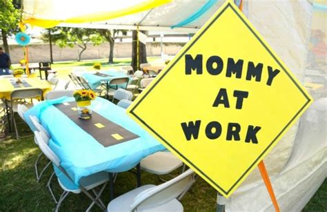 What could be more fitting than an under construction theme for a boy baby shower? Under construction baby shower decorations | Construction ...