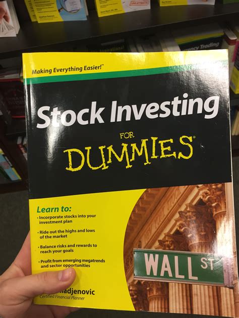 See full list on letsstartinvesting.com Pin by Sara Boivin on Book list | Investing in stocks ...