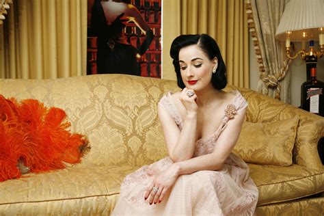 Hd wallpapers and background images. Dita Von Teese Wallpapers High Resolution and Quality Download