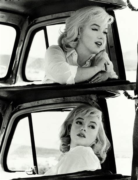 Marilyn monroe in a black silk creped cocktail dress with matching black pumps. The Misfits - Marilyn Monroe Photo (20638163) - Fanpop