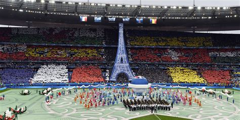 The 2021 uefa european championship will be the 16th edition of the tournament and will be held in 11 countries. Euro 2016 : les plus belles images de la cérémonie d'ouverture