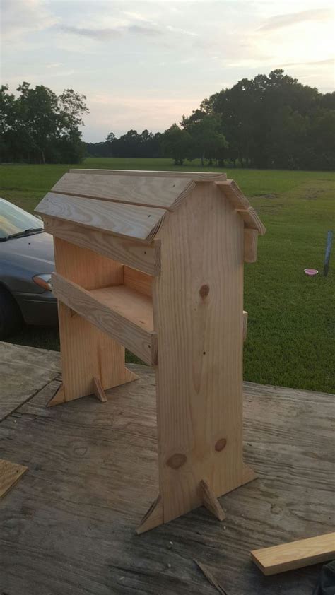 Horses hanger saddle racks horse ranch custom woodworking stables horse diy tack room horse tack rooms. Easy Wood Saddle Rack | Shed plans, Saddle stand, Diy shed ...