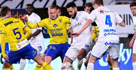 Deux équipes qui misent sur cette compétition pour sauver leur saison. Croky Cup: KAA Gent kegelt STVV zonder problemen uit de ...