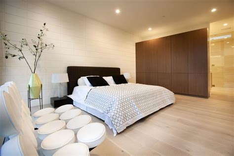 See more romantic bedroom wallpaper, outdoor bedroom wallpaper, modern bedroom wallpaper, elegant bedroom wallpaper, bedroom feel free to send us your own wallpaper and we will consider adding it to appropriate category. Wallpaper : bed, bedroom, interior design, modern ...