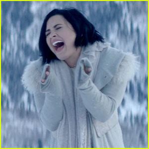 Demi lovato está en la posición 370 del ranking de esta semana, su mejor puesto ha sido el 6º en agosto de 2009. Demi Lovato Cold Stone - VIDEOS MUSICALES 4K