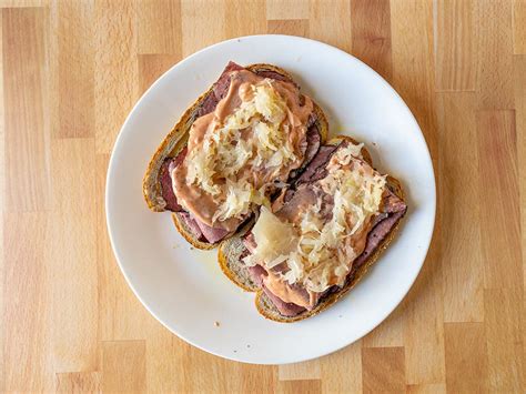 A reuben sandwich is so much more than just another pastrami sandwich. Air Freyer Ruben Sandwiches / How To Make A Reuben ...