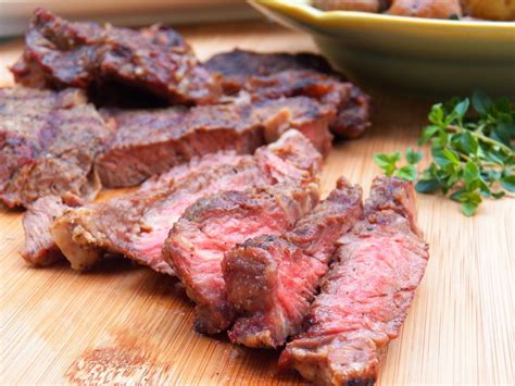 Plus marinades, sauces, gravies, and rubs to amp up the flavor. Beef Chuck Tender Steak Recipes / Chuck Tender Steak ...