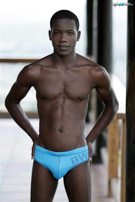 How do we know they're the hottest? Staxus.com - Outdoors: White boy proves a black-cock bitch ...