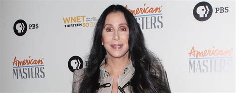 Cher jung is on facebook. Mit 67 Jahren: Ist Cher die heißeste Oma der Welt ...