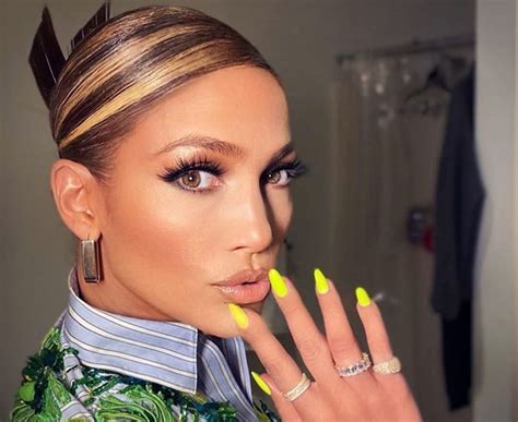 The senate must wait until after inauguration day to confirm a new supreme court justice. Jennifer Lopez Joven - Video Jennifer Lopez Y Su Primer ...