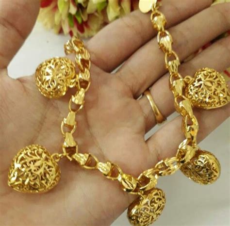 Gelang emas 916 barangan mewah di carousell. 21+ Gelang Emas Gantung Love Besar, Konsep Penting!
