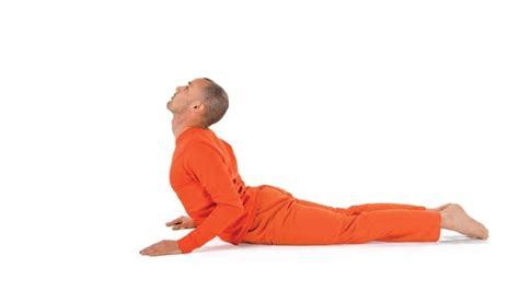 In the advanced yoga class the poses are held longer, the class itself is 2 hours, and intermediate and advanced variations are also added to challenge both body and mind. Learn About Sivananda Yoga and Then Try This Classical ...