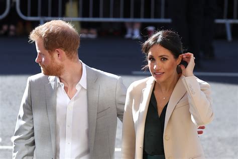 Pornpros touchy feely massage 9:06. Meghan Markle and Prince Harry Were So Touchy-Feely at ...